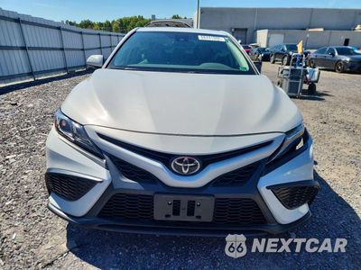 Piąte zdjęcie samochodu w środku: 2024 TOYOTA CAMRY SE VIN:4T1G11AK5RU191479 - miniatura