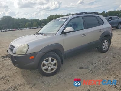 2005 HYUNDAI TUCSON GLS KM8JN12D25U212616 - główne zdjęcie licytacji z USA - miniatura