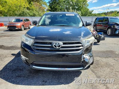 Piąte zdjęcie samochodu w środku: 2013 TOYOTA HIGHLANDER LIMITED VIN:5TDDK3EH4DS202502 - miniatura
