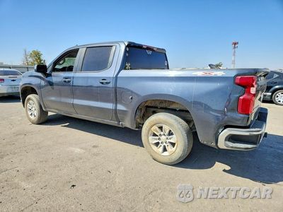 Drugie zdjęcie samochodu z przodu: 2021 CHEVROLET SILVERADO K1500 LT VIN:1GCUYDED2MZ440767 - miniatura