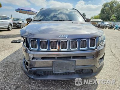 Piąte zdjęcie samochodu w środku: 2019 JEEP COMPASS LATITUDE VIN:3C4NJCBB4KT750445 - miniatura