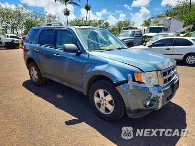 Czwarte zdjęcie samochodu z boku: 2011 FORD ESCAPE XLT VIN:1FMCU0D7XBKA93024 - miniatura