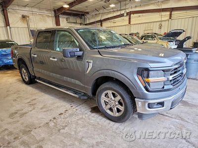 Czwarte zdjęcie samochodu z boku: 2025 FORD F150 XLT VIN:1FTEW3K54SKE62602 - miniatura
