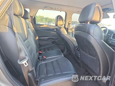Zdjęcie 11 z 13 samochodu: 2016 KIA SORENTO SX V6 VIN:5XYPK4A5XGG171515 - miniatura
