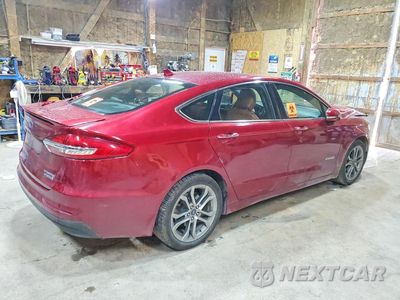 Trzecie zdjęcie samochodu z tyłu: 2019 FORD FUSION TITANIUM VIN:3FA6P0RU5KR135964 - miniatura
