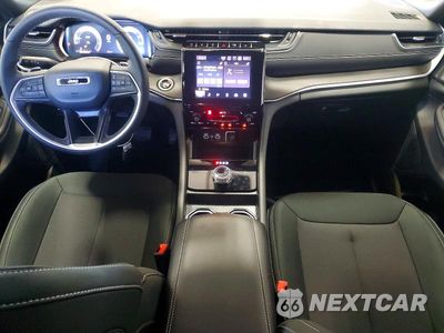 Zdjęcie 8 z 14 samochodu: 2025 JEEP GRAND CHEROKEE LAREDO VIN:1C4RJHAG4S8735700 - miniatura