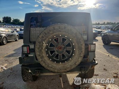 Zdjęcie 6 z 13 samochodu: 2015 JEEP WRANGLER UNLIMITED SPORT VIN:1C4BJWDGXFL533951 - miniatura