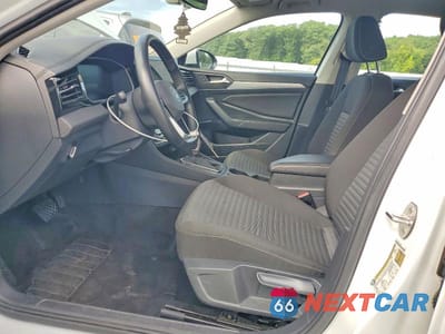 Zdjęcie 7 z 12 samochodu: 2025 VOLKSWAGEN JETTA S VIN:3VW5X7BU7SM026070 - miniatura