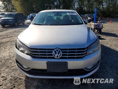 Piąte zdjęcie samochodu w środku: 2013 VOLKSWAGEN PASSAT SE VIN:1VWBN7A32DC043011 - miniatura