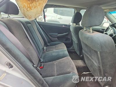 Zdjęcie 10 z 13 samochodu: 2003 HONDA ACCORD LX VIN:1HGCM56323A060846 - miniatura
