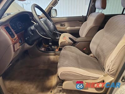 Zdjęcie 7 z 13 samochodu: 1997 TOYOTA 4RUNNER SR5 VIN:JT3HN86R6V0130871 - miniatura