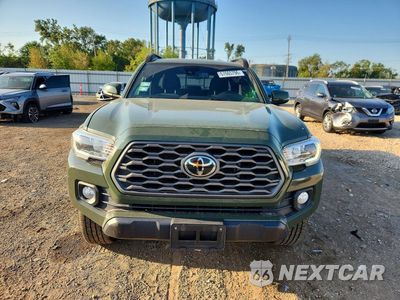 Piąte zdjęcie samochodu w środku: 2021 TOYOTA TACOMA TRD OFF-ROAD VIN:3TYCZ5AN1MT029735 - miniatura
