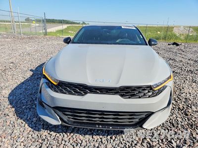 Piąte zdjęcie samochodu w środku: 2022 KIA K5 GT LINE VIN:5XXG64J22NG156552 - miniatura