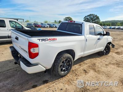Trzecie zdjęcie samochodu z tyłu: 2018 TOYOTA TUNDRA SR5 VIN:5TFUW5F16JX749374 - miniatura