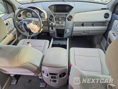Zdjęcie 8 z 13 samochodu: 2015 HONDA PILOT EX VIN:5FNYF4H48FB054804 - miniatura