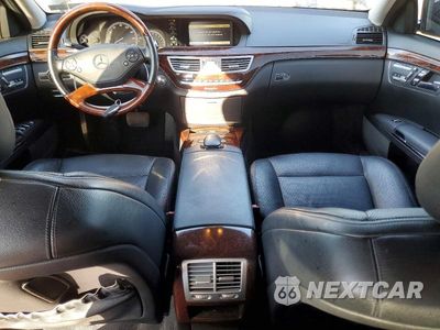 Zdjęcie 8 z 12 samochodu: 2012 MERCEDES-BENZ S 550 4MATIC VIN:WDDNG9EB8CA475156 - miniatura