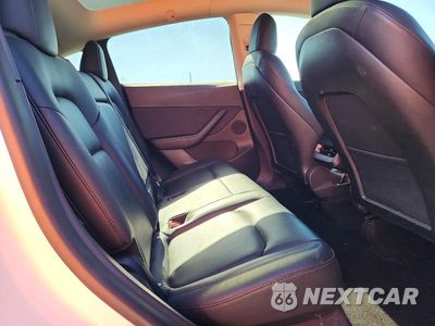 Zdjęcie 10 z 12 samochodu: 2021 TESLA MODEL Y VIN:5YJYGDEE4MF114312 - miniatura