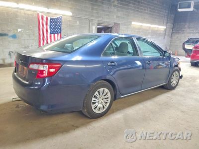 Trzecie zdjęcie samochodu z tyłu: 2014 TOYOTA CAMRY LE VIN:4T1BF1FK2EU836362 - miniatura