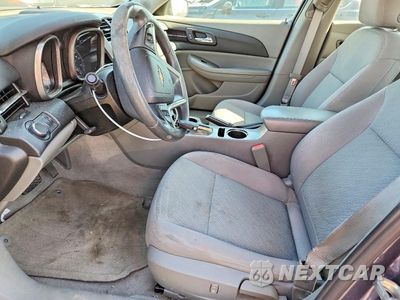 Zdjęcie 7 z 12 samochodu: 2014 CHEVROLET MALIBU LS VIN:1G11B5SL1EF203494 - miniatura