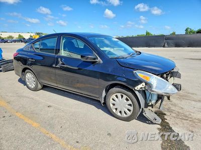 Czwarte zdjęcie samochodu z boku: 2016 NISSAN VERSA 1.6 S VIN:3N1CN7AP8GL901832 - miniatura