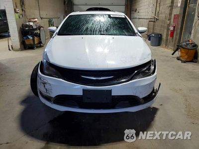 Piąte zdjęcie samochodu w środku: 2015 CHRYSLER 200 S VIN:1C3CCCDG7FN656533 - miniatura