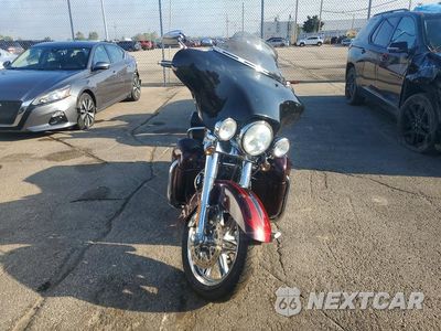 Drugie zdjęcie samochodu z przodu: 2013 HARLEY-DAVIDSON FLHTCUSE CVO ULTRA CLASSIC ELECTRA GLIDE VIN:1HD1PR838DB953065 - miniatura