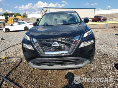 Piąte zdjęcie samochodu w środku: 2022 NISSAN ROGUE SV VIN:5N1BT3BA1NC677633 - miniatura