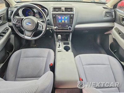 Zdjęcie 8 z 12 samochodu: 2018 SUBARU LEGACY 2.5I PREMIUM VIN:4S3BNAF64J3038262 - miniatura