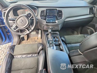Zdjęcie 8 z 13 samochodu: 2019 VOLVO XC90 T6 R-DESIGN VIN:YV4A22PM8K1453571 - miniatura