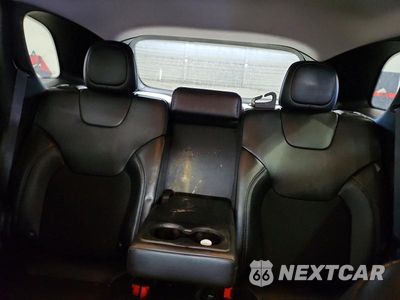 Zdjęcie 10 z 13 samochodu: 2019 JEEP CHEROKEE LATITUDE PLUS VIN:1C4PJMLN8KD123972 - miniatura