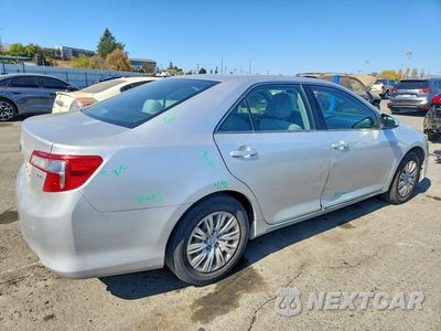 Trzecie zdjęcie samochodu z tyłu: 2014 TOYOTA CAMRY LE VIN:4T1BF1FK5EU405952 - miniatura
