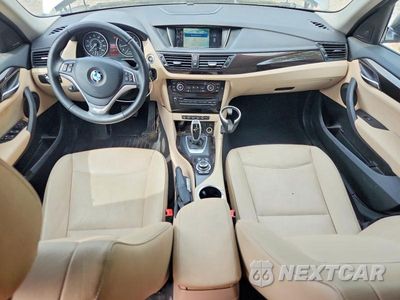 Zdjęcie 8 z 12 samochodu: 2014 BMW X1 XDRIVE28I VIN:WBAVL1C53EVY20607 - miniatura