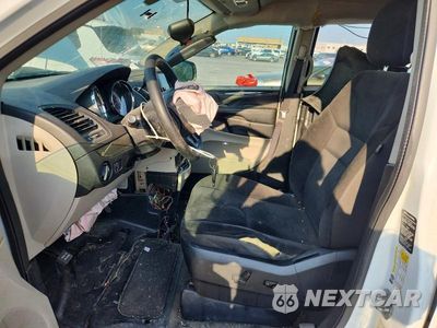 Zdjęcie 7 z 13 samochodu: 2019 DODGE GRAND CARAVAN SE VIN:2C7WDGBG3KR793503 - miniatura