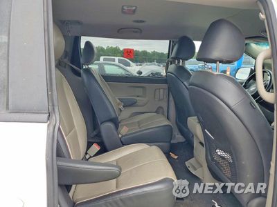 Zdjęcie 11 z 13 samochodu: 2017 KIA SEDONA LX VIN:KNDMB5C19H6268552 - miniatura