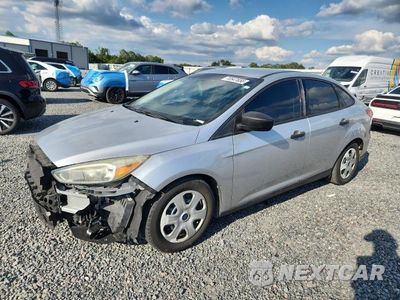 2015 FORD FOCUS S 1FADP3E21FL366152 - główne zdjęcie licytacji z USA - miniatura