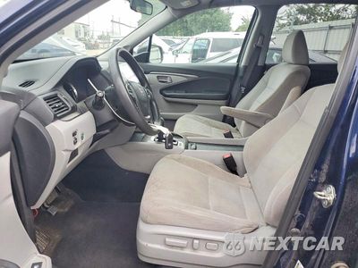 Zdjęcie 7 z 13 samochodu: 2017 HONDA PILOT EX VIN:5FNYF6H3XHB000670 - miniatura