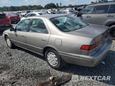Drugie zdjęcie samochodu z przodu: 1997 TOYOTA CAMRY LE VIN:4T1BG22K1VU179076 - miniatura