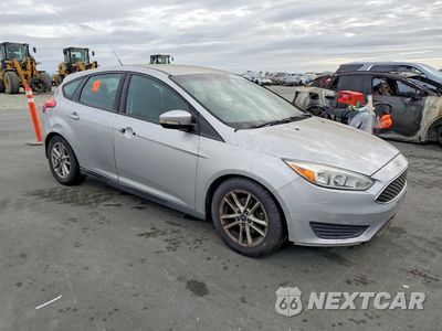 Czwarte zdjęcie samochodu z boku: 2016 FORD FOCUS SE VIN:1FADP3K26GL345321 - miniatura