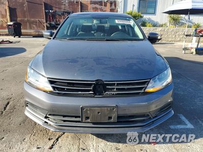 Piąte zdjęcie samochodu w środku: 2018 VOLKSWAGEN JETTA S VIN:3VW2B7AJXJM258279 - miniatura