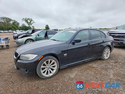 2011 BMW 328 XI WBAPK7G56BNN69716 - główne zdjęcie licytacji z USA - miniatura