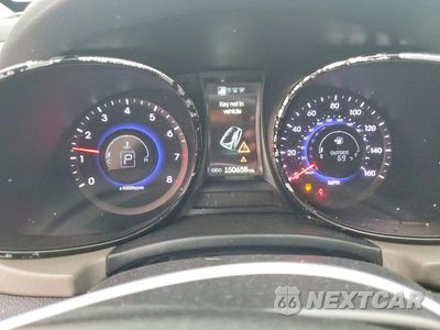 Zdjęcie 9 z 13 samochodu: 2014 HYUNDAI SANTA FE SPORT 2.0T VIN:5XYZU3LA8EG220795 - miniatura