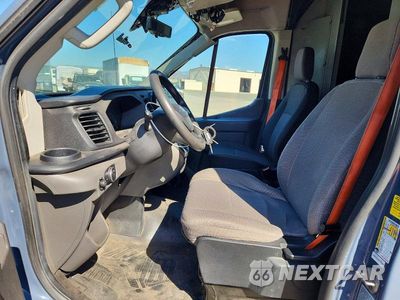 Zdjęcie 7 z 13 samochodu: 2020 FORD TRANSIT 250 DELIVERY VAN VIN:1FTBR3X88LKB09522 - miniatura