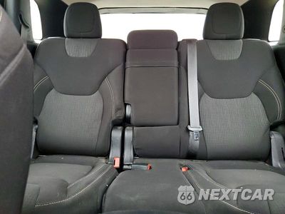 Zdjęcie 10 z 13 samochodu: 2015 JEEP CHEROKEE LATITUDE VIN:1C4PJMCB7FW546042 - miniatura