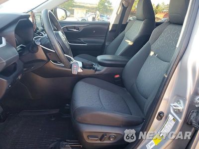 Zdjęcie 7 z 12 samochodu: 2020 TOYOTA RAV4 XLE VIN:2T3W1RFVXLW065162 - miniatura