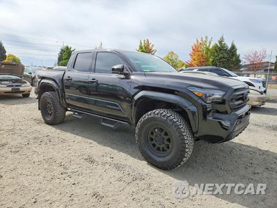 Czwarte zdjęcie samochodu z boku: 2026 TOYOTA TACOMA SR5 VIN:3TMLB5JN1TM212499 - miniatura
