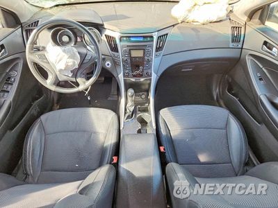 Zdjęcie 8 z 13 samochodu: 2011 HYUNDAI SONATA SE VIN:5NPEC4ACXBH013695 - miniatura