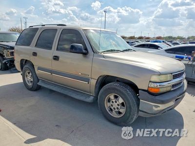 Czwarte zdjęcie samochodu z boku: 2003 CHEVROLET TAHOE C1500 VIN:1GNEC13V03R250825 - miniatura