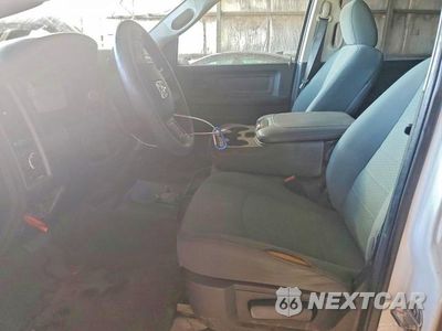 Zdjęcie 7 z 12 samochodu: 2017 RAM 1500 ST VIN:1C6RR6KG7HS735348 - miniatura