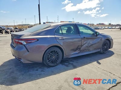 Trzecie zdjęcie samochodu z tyłu: 2024 TOYOTA CAMRY XSE VIN:4T1K61AK2RU872419 - miniatura