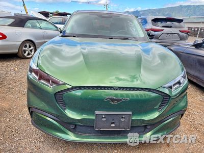 Piąte zdjęcie samochodu w środku: 2025 FORD MUSTANG MACH-E SELECT VIN:3FMTK1R41SMA08719 - miniatura